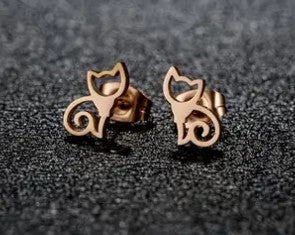 Hollow Swirl Cat Studs