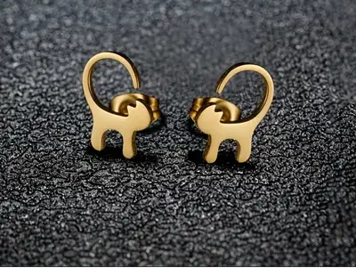 Curved Tail Cat Stud Earrings